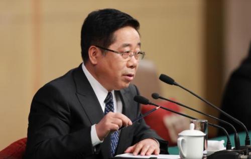 教育部部長談減負(fù)：寶寶不高興，后果很嚴(yán)重
