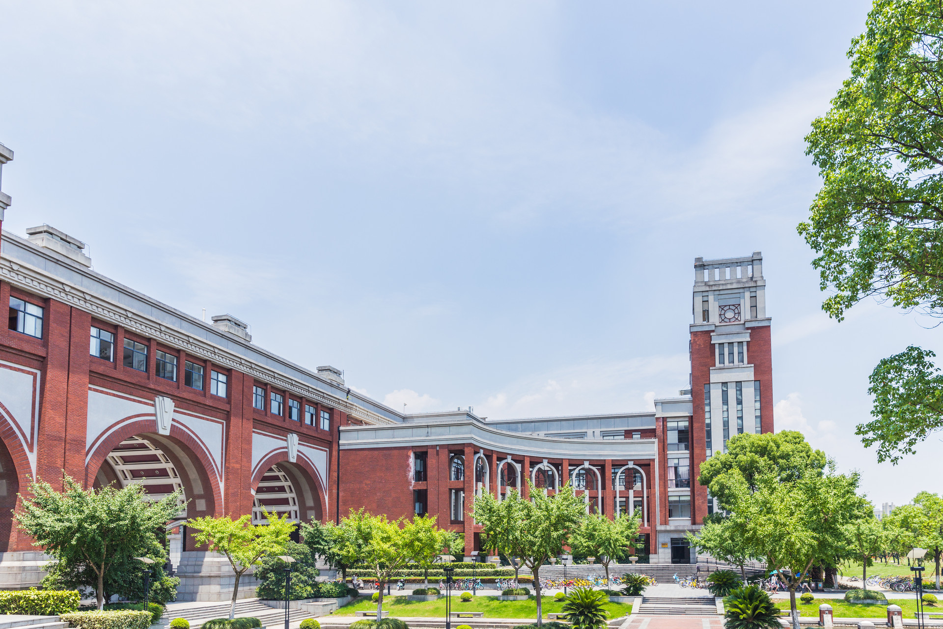 四川高中復讀的學校怎么選擇