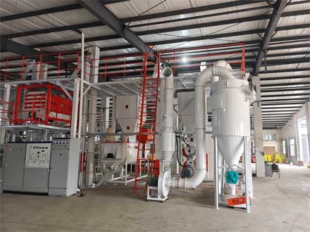 強福機械時產1噸雙螺桿膨化飼料生產線安裝完成