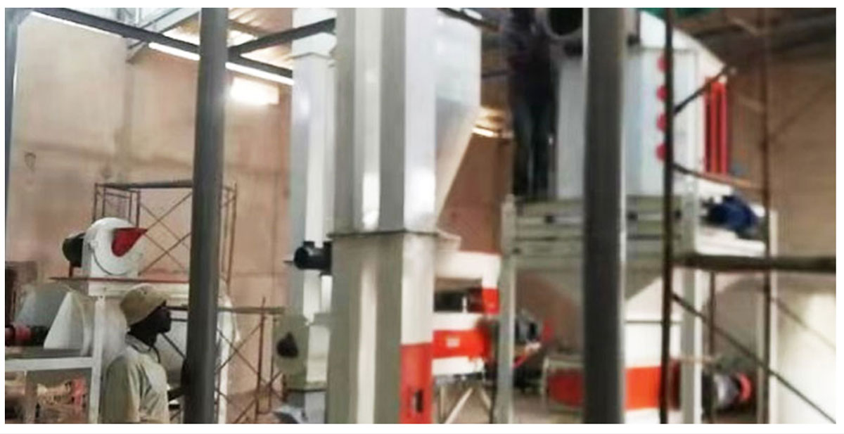 2-3噸每小時(shí)動(dòng)物飼料線