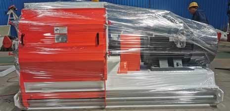 132KW飼料水滴型粉碎機發往云南