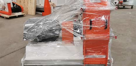 22KW飼料水滴型粉碎機發(fā)貨鞏義