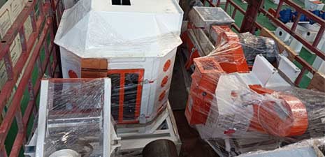 250線飼料生產(chǎn)設備發(fā)往內(nèi)蒙古