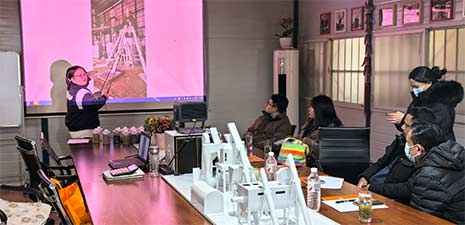 斯里蘭卡客戶訪問強福機械購買飼料顆粒設備