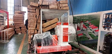 強福機械32型飼料顆粒生產線發往科特迪瓦